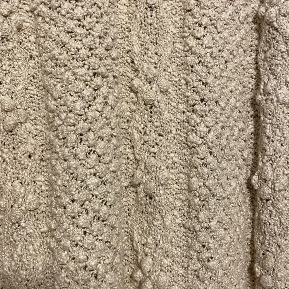 Sweater hand knitted in Ireland - Picture 5 of 9